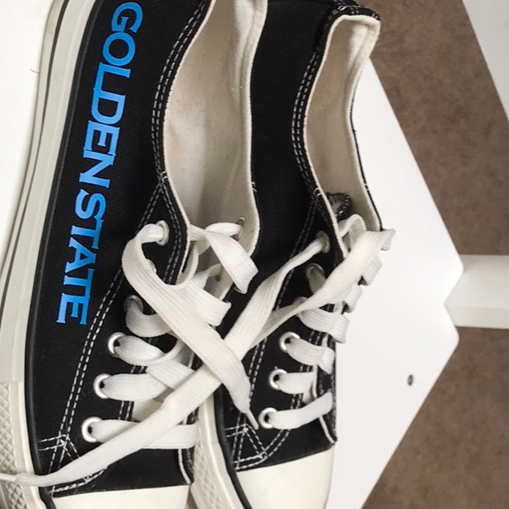 Warriors tennis shoes